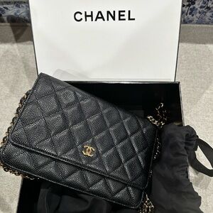 CHANEL leather Crossbody Caviar Wallet on Chain Black with Gold Hardware